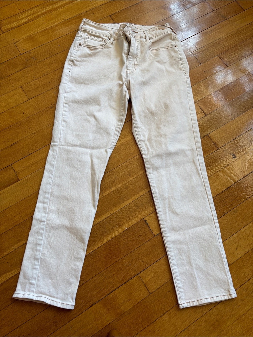 PacSun women’s Cream Stretch Straight mom Jeans